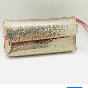Gold clutch